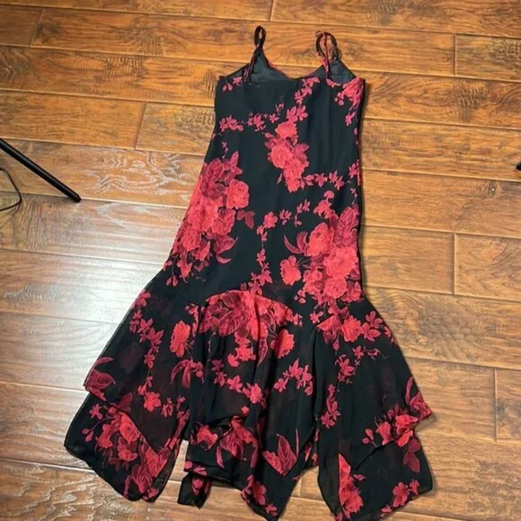 Nikki Collection elegant full length flared dress with sequins - Picture 7 of 8